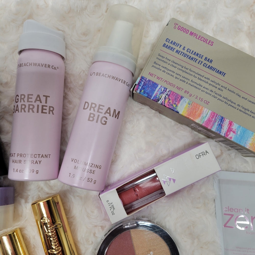 SOLD     Beauty Stocking Stuffers - Picture 6 of 10